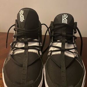 Nike Black and White Sneakers